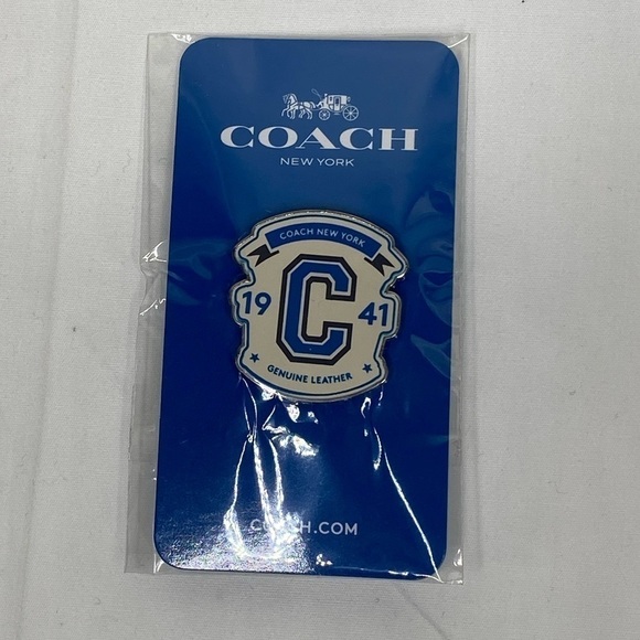 Coach Accessories - COACH 1941 Pin